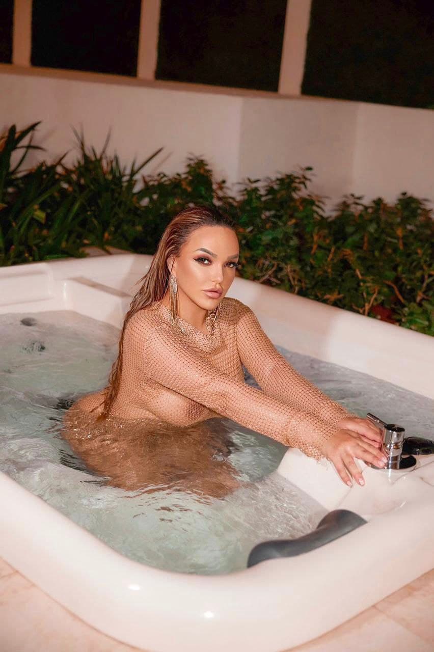Belinda Almere escort — foto 4