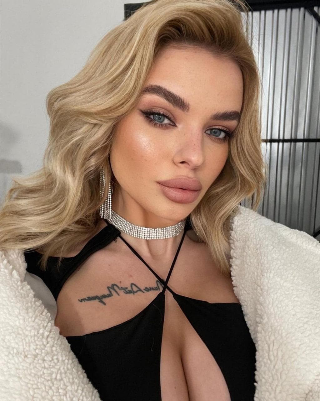 Kaitlyn, 19 — escort in Breda