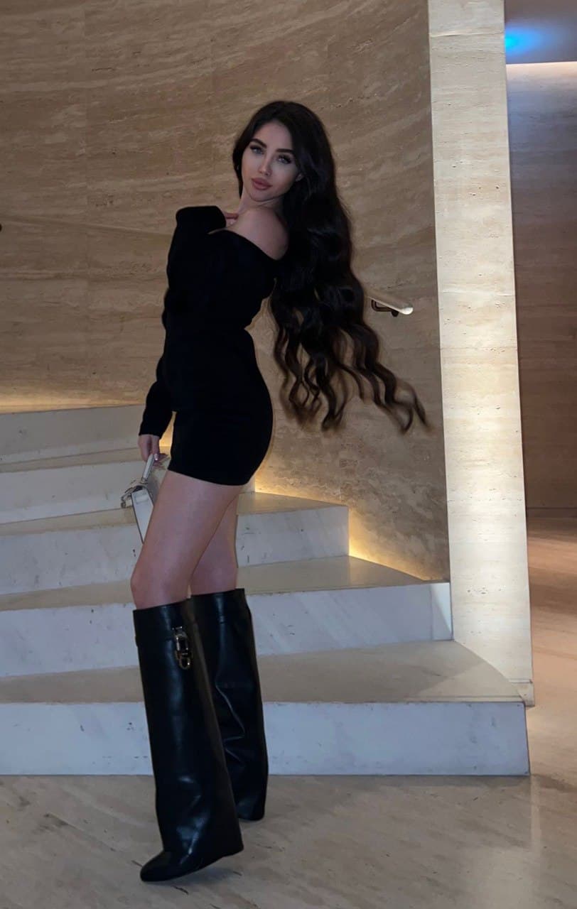 Dayna Zaanstad escort — foto 5