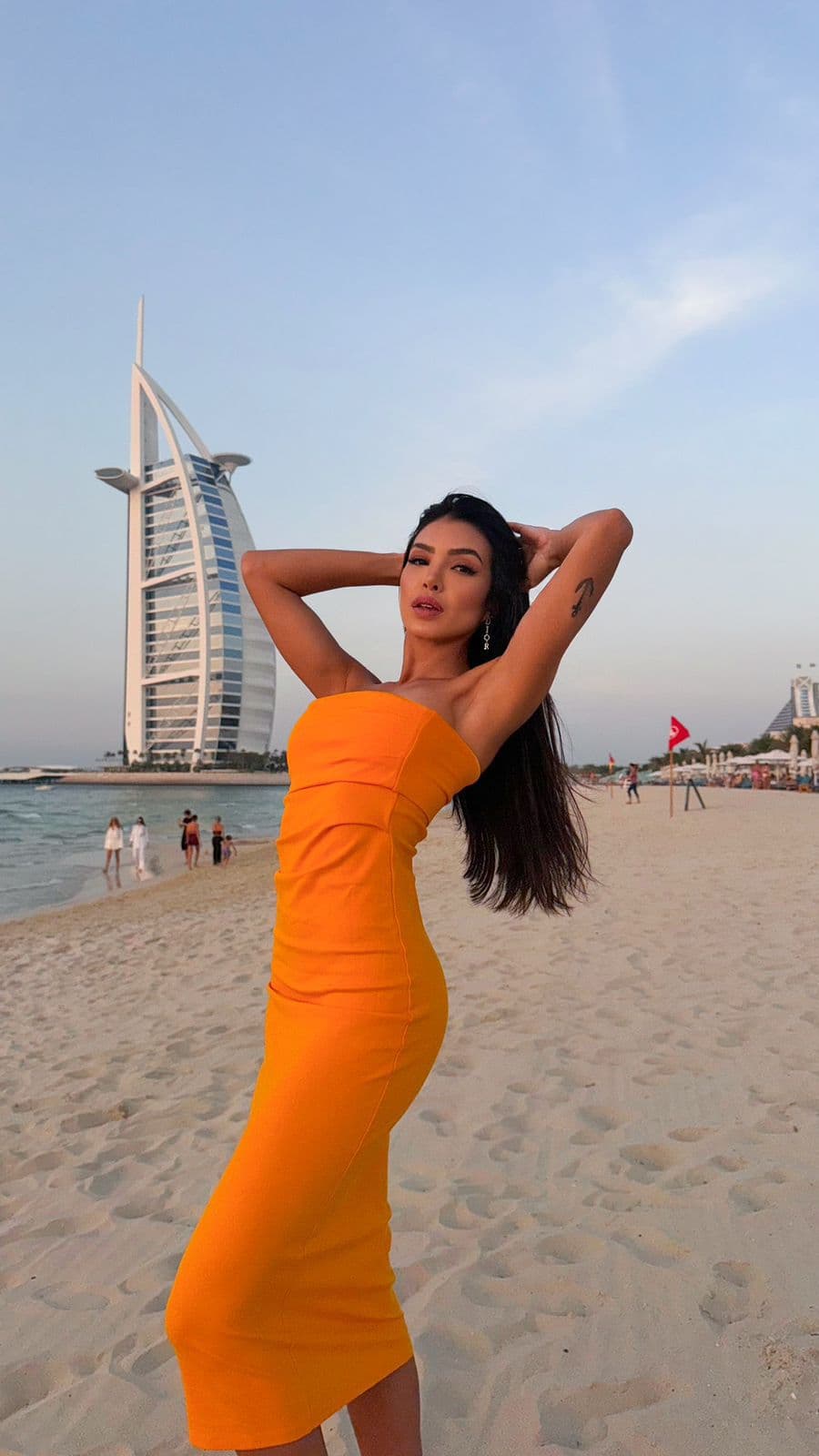 Escort Amalia portret, Groningen