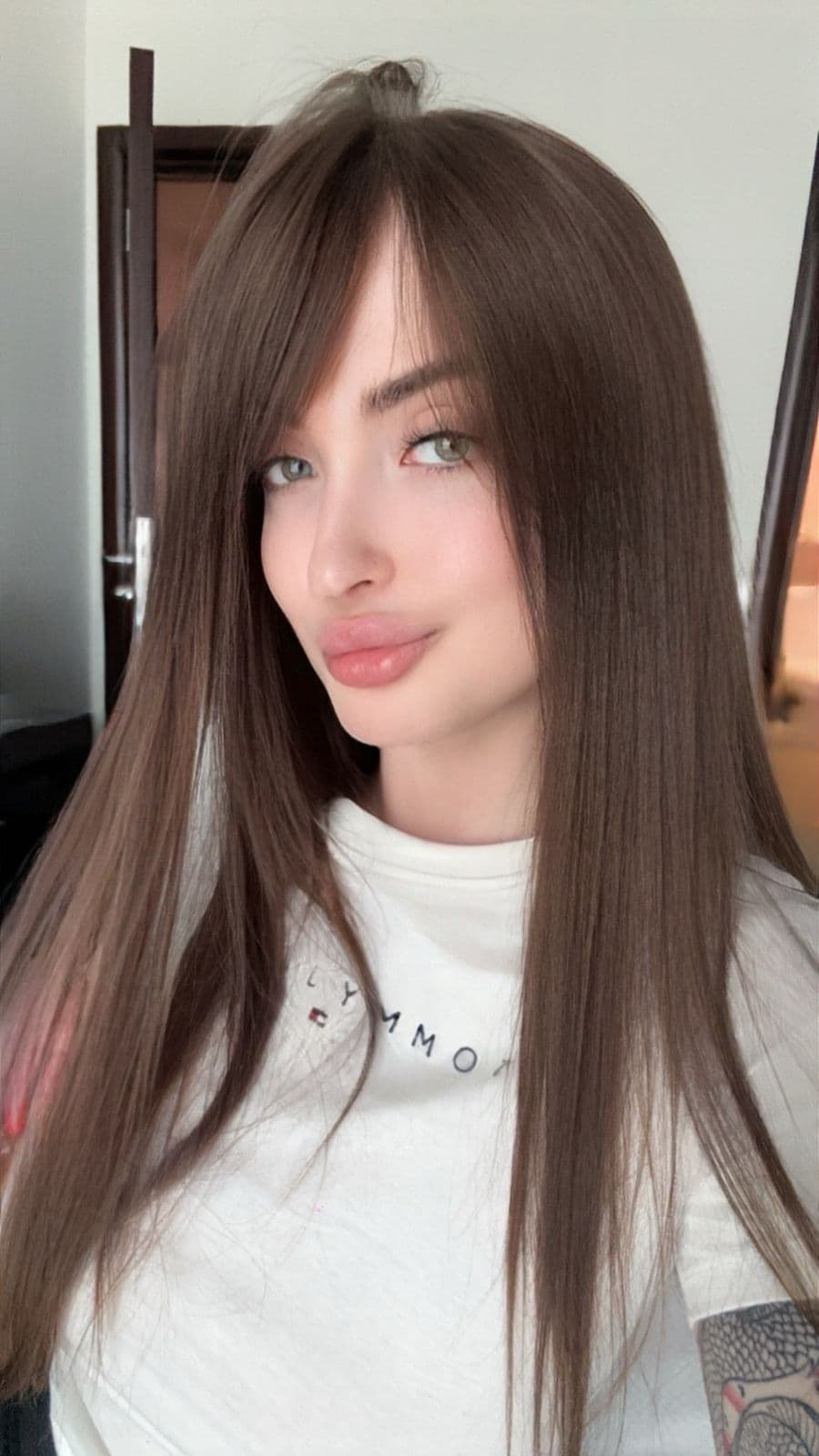 Elvira (21) | Den Haag escort
