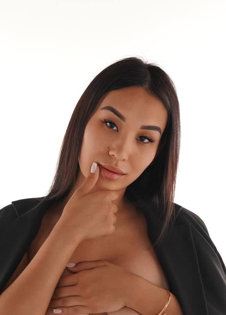 Aliana Tilburg escort — foto 7