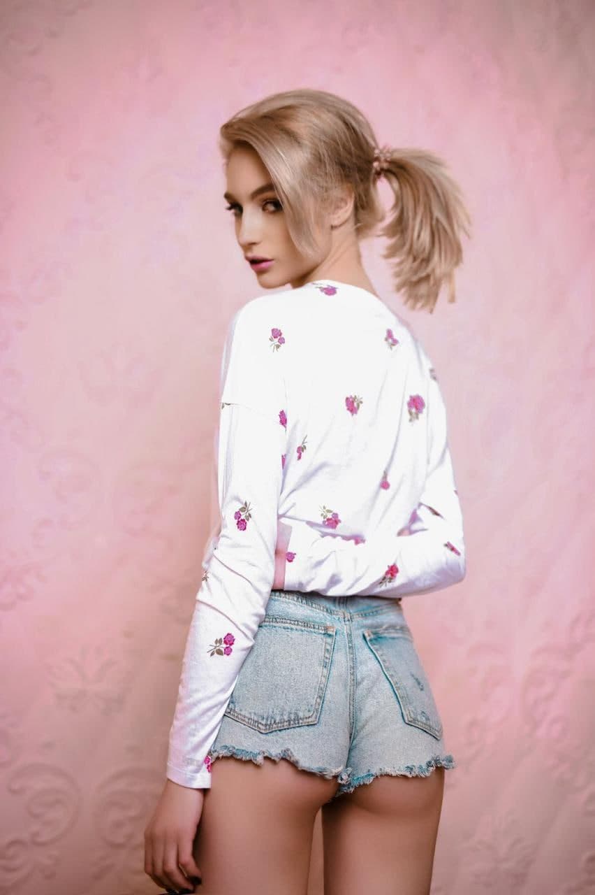 Lina Nijmegen escort — foto 3