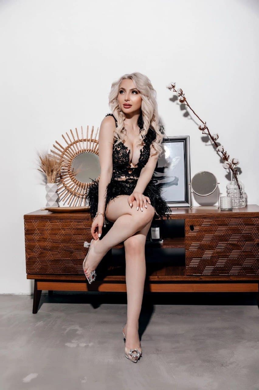 Alyona Rotterdam escort — foto 3