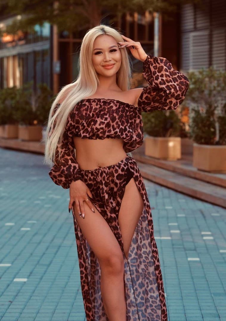 Vikky Amsterdam escort — foto 3