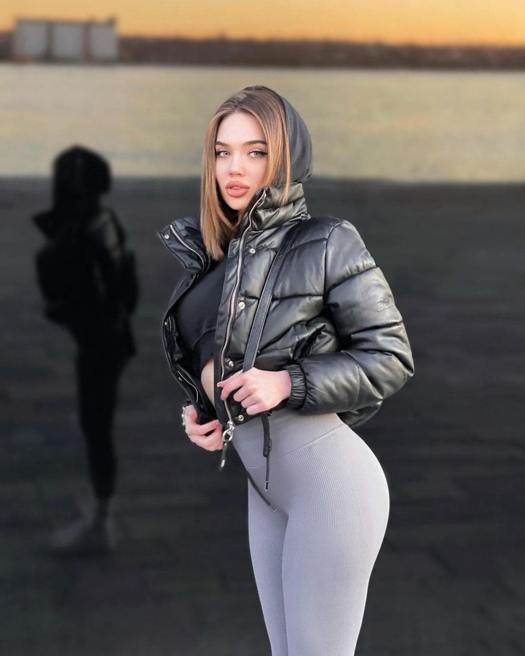 Millie, blonde sportieve escort Den Haag