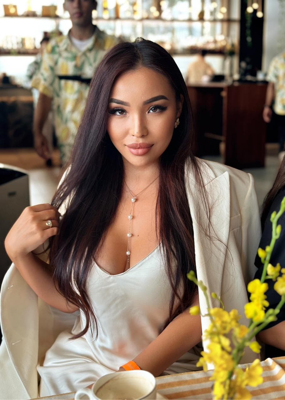 Didi (30) — portret in Tilburg