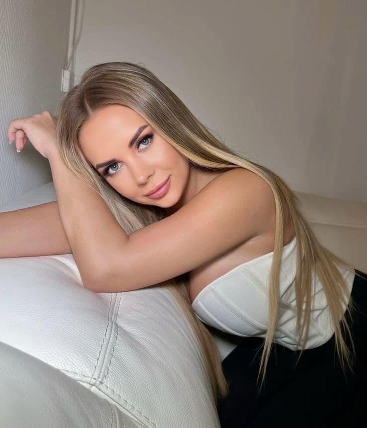 Escort Elena (Arnhem) — afbeelding 6