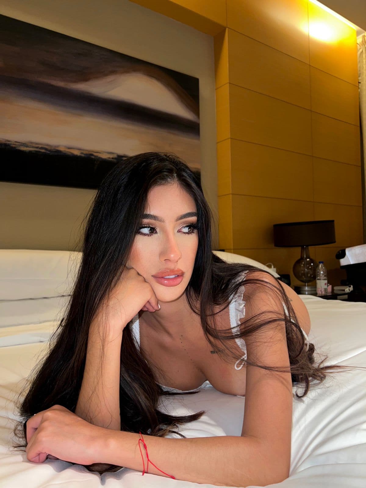 Valentina — 23-jarige escort in Den Haag