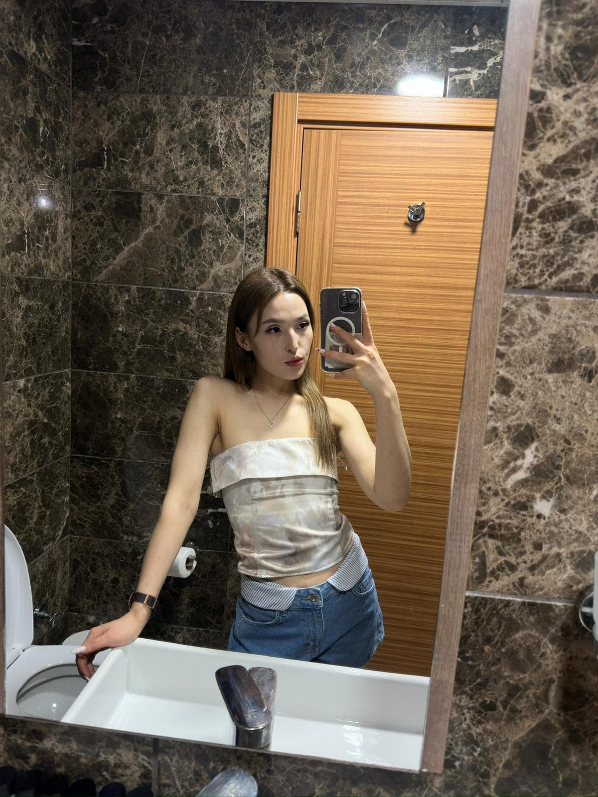 Dzhenni, 21 — escort in Almere