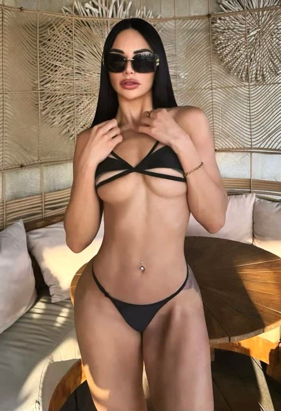 Escort Kloe, 21 jaar, Rotterdam
