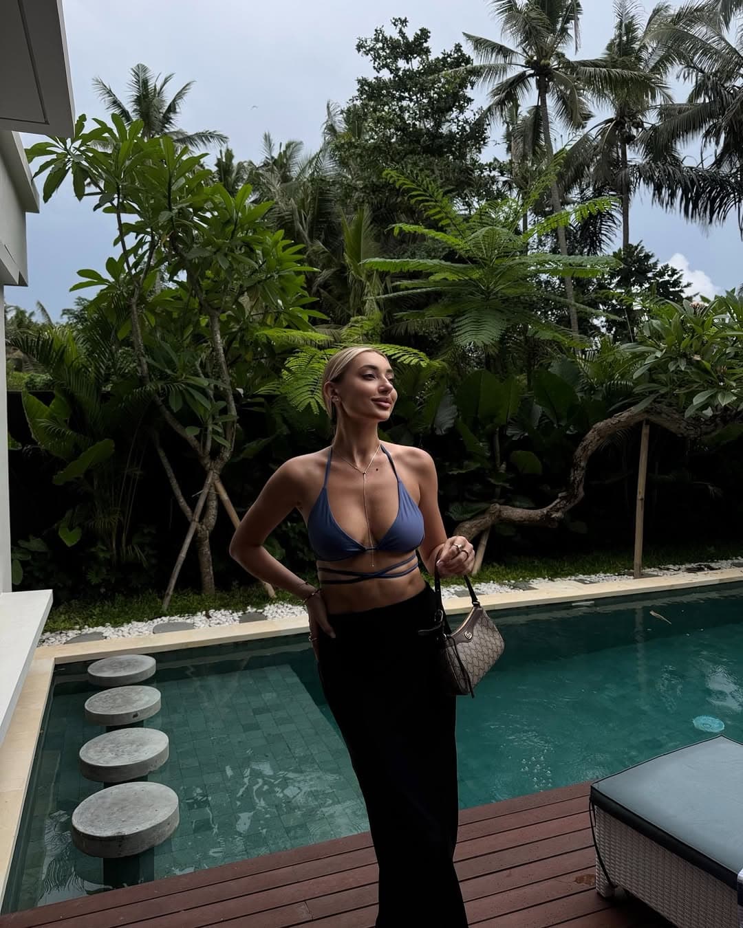 Vivienne — 23-jarige escort in Amsterdam