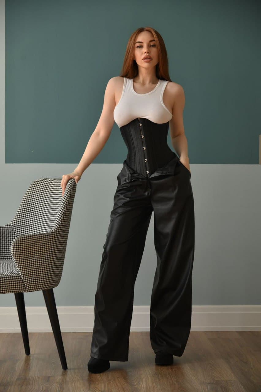 Escort Juliana portret, Eindhoven