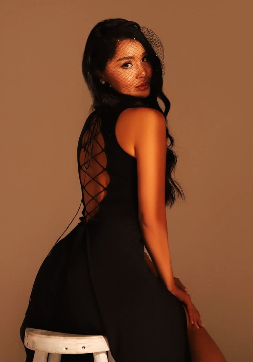 Escort Zhanna (Den Haag) — afbeelding 4