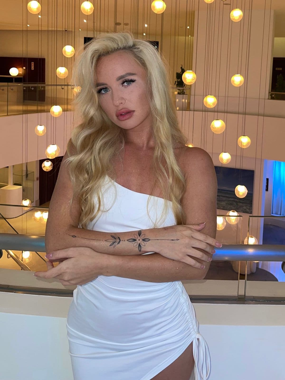Daisy Den Haag escort — foto 3
