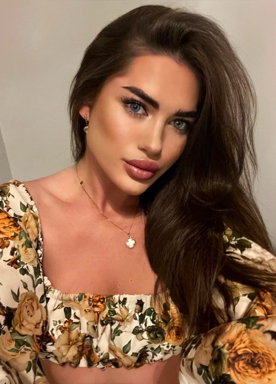 Elina Tilburg escort — foto 6