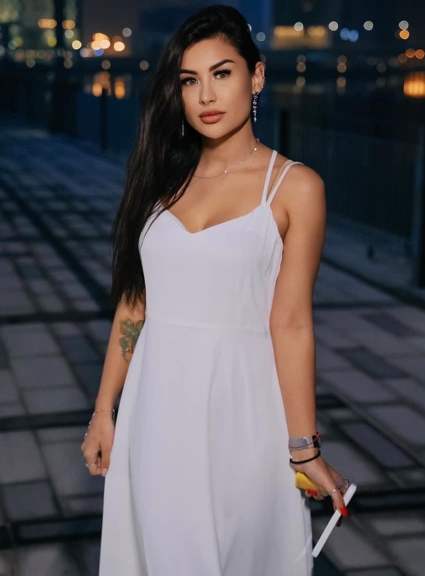 Escort Jasmin portret, Den Haag