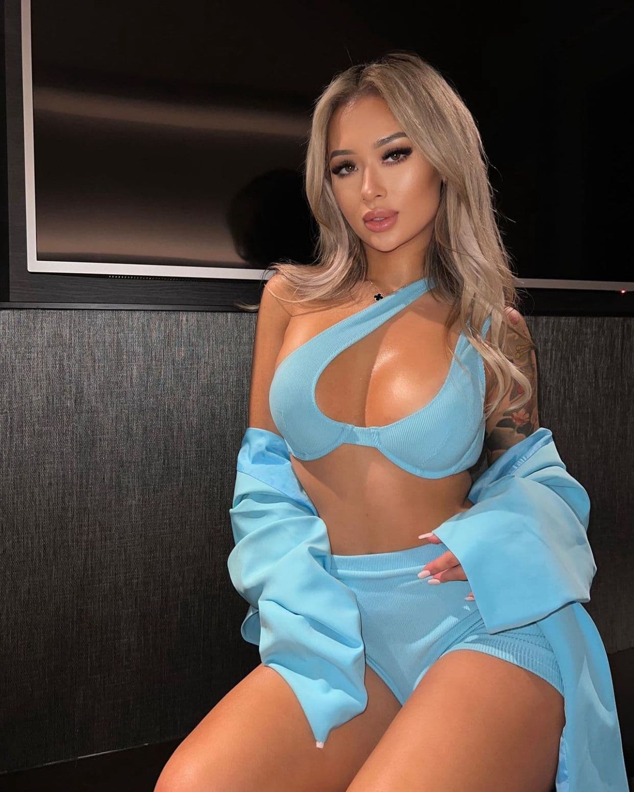 Escort Louise, 23 jaar, Amsterdam