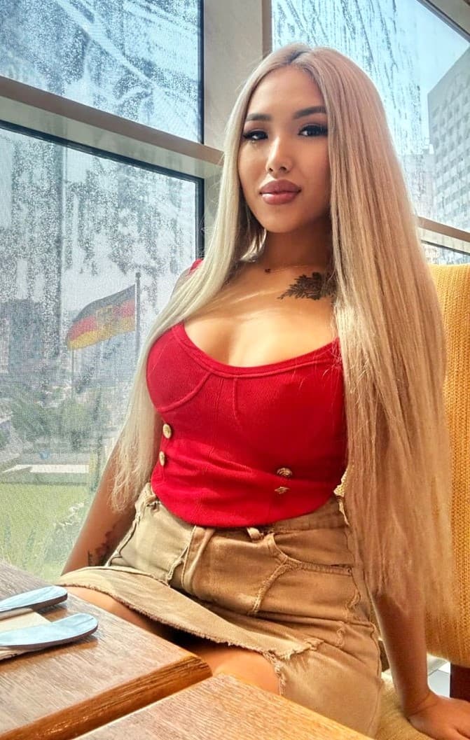 Anya Amsterdam escort — foto 4