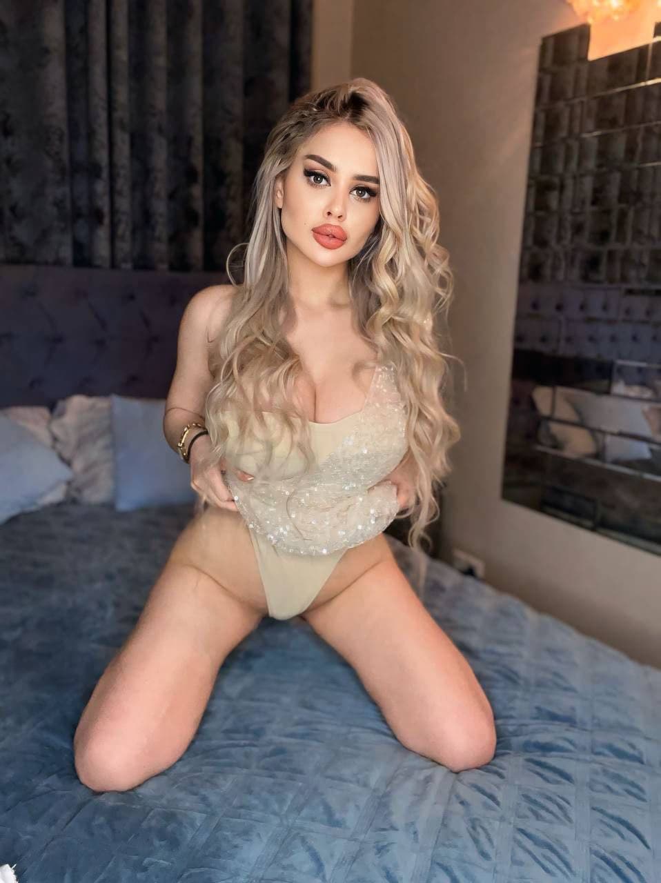 Astria — 22-jarige escort in Rotterdam