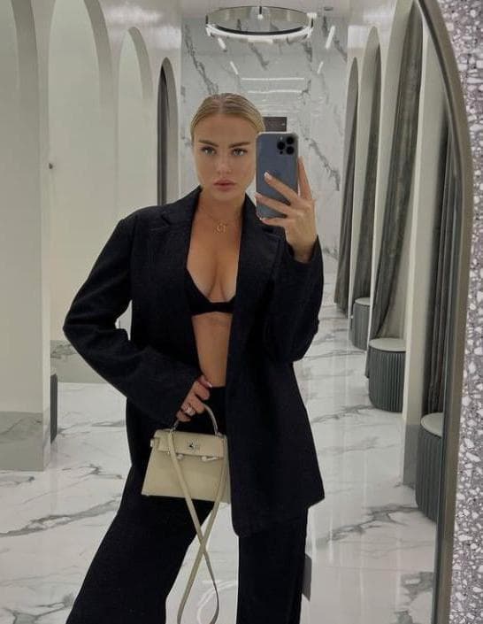 Kara Tilburg escort — foto 5