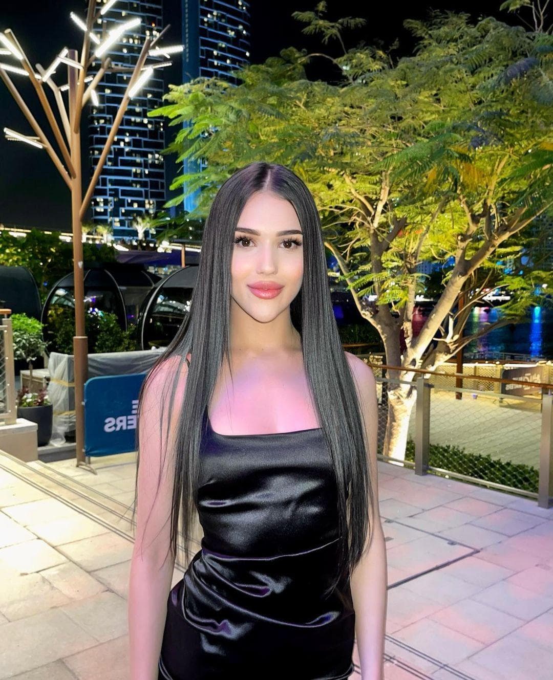 Odessa Den Haag escort — foto 4