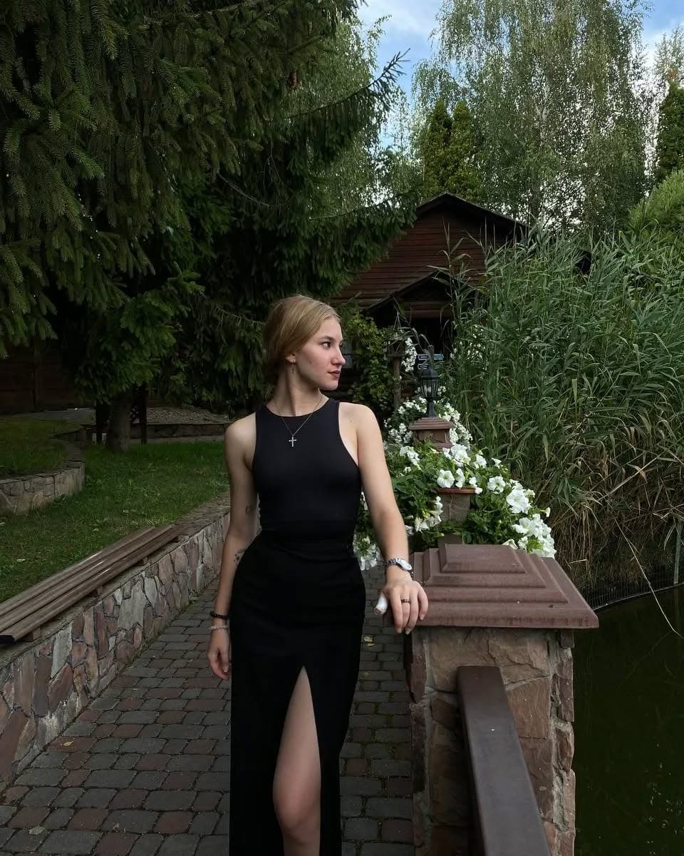 Abigail, blonde slanke escort Tilburg