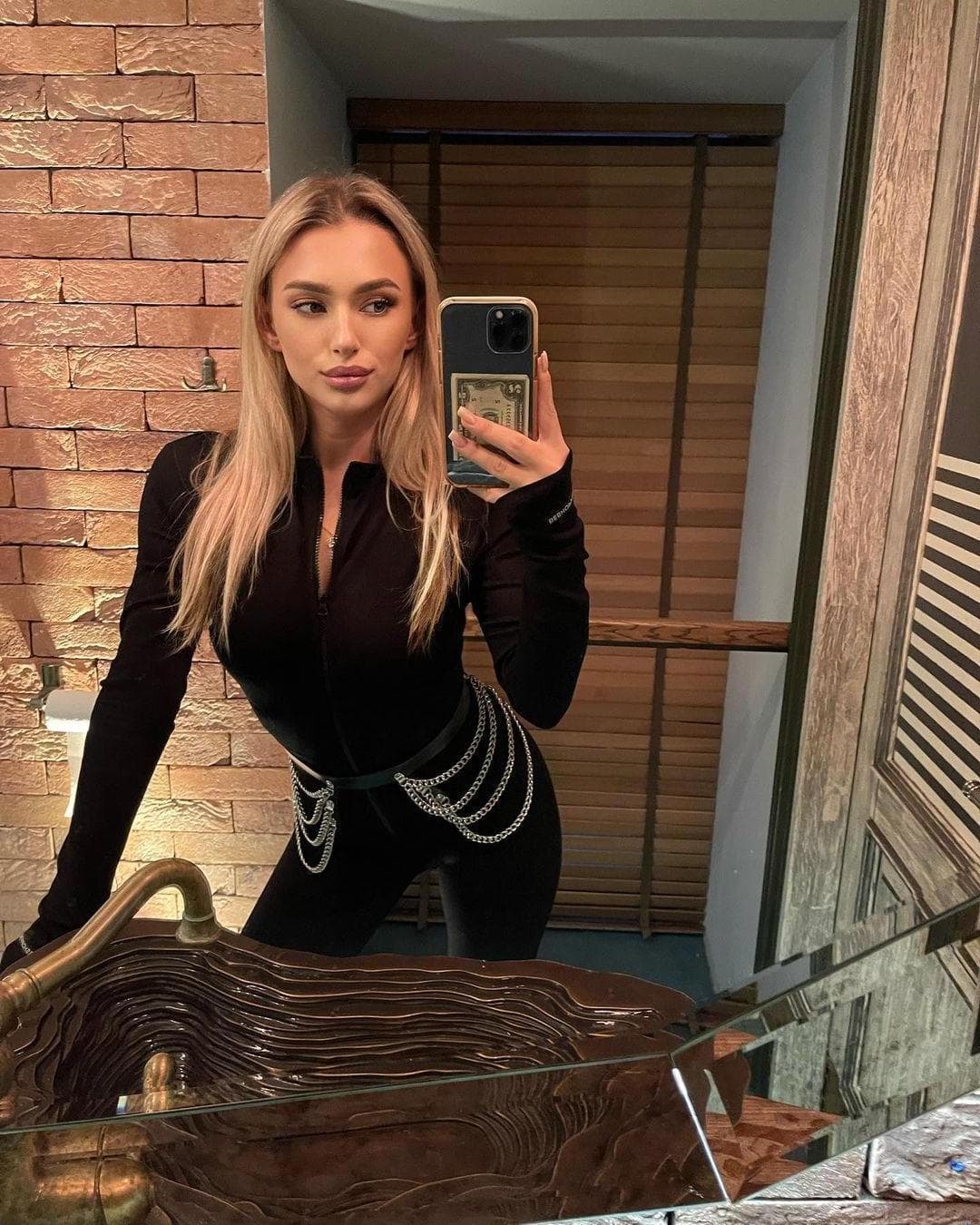 Tatiana (26) | Almere escort