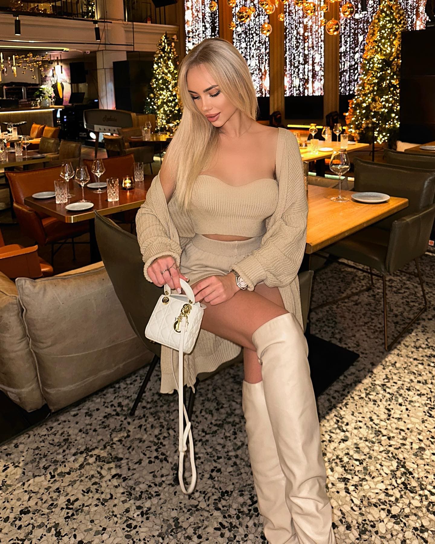 Escort Keli, 24 jaar, Arnhem