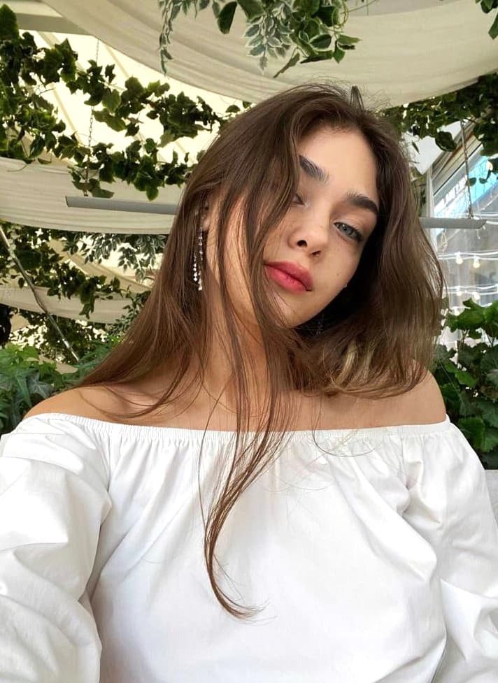 Yana Arnhem escort — foto 5