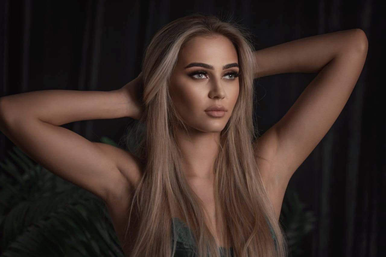 Solenne, 24 — escort in Amsterdam