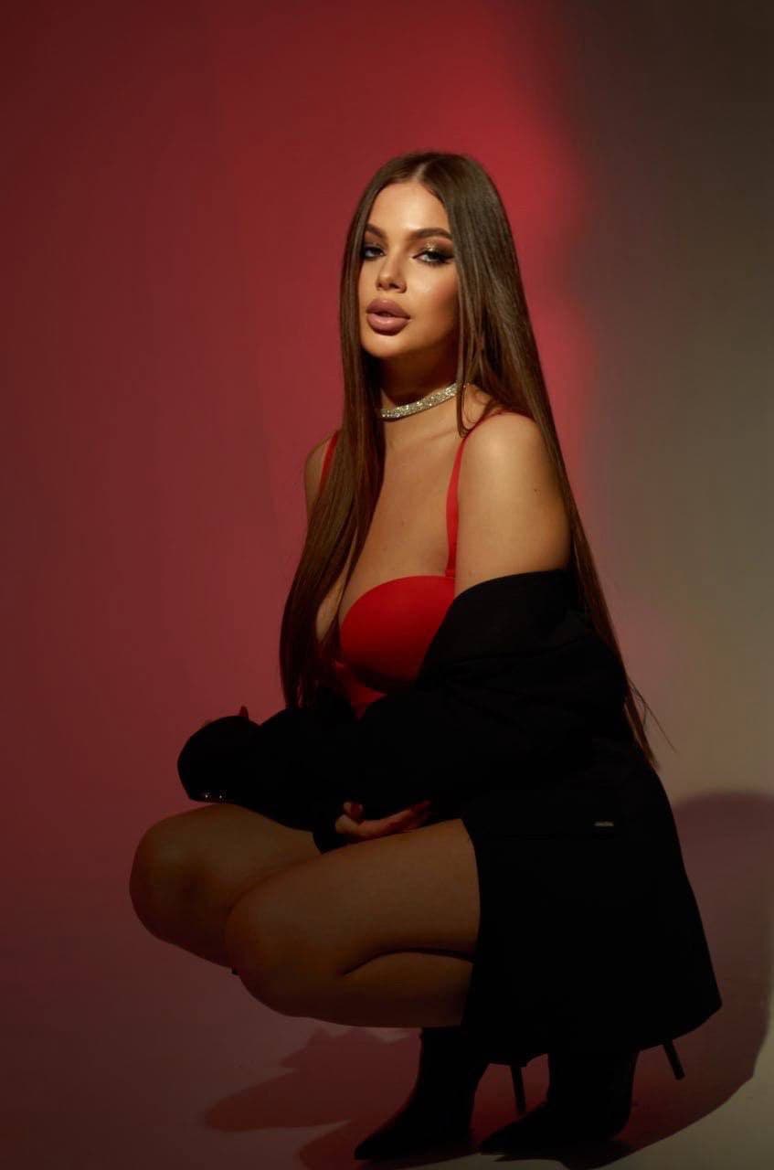 Escort Thyra, 24 jaar, Amsterdam