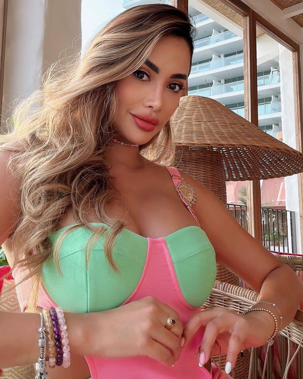 Ariana (24) | Haarlem escort