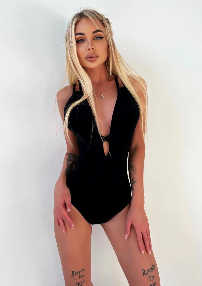 Alisa — 23-jarige escort in Nijmegen