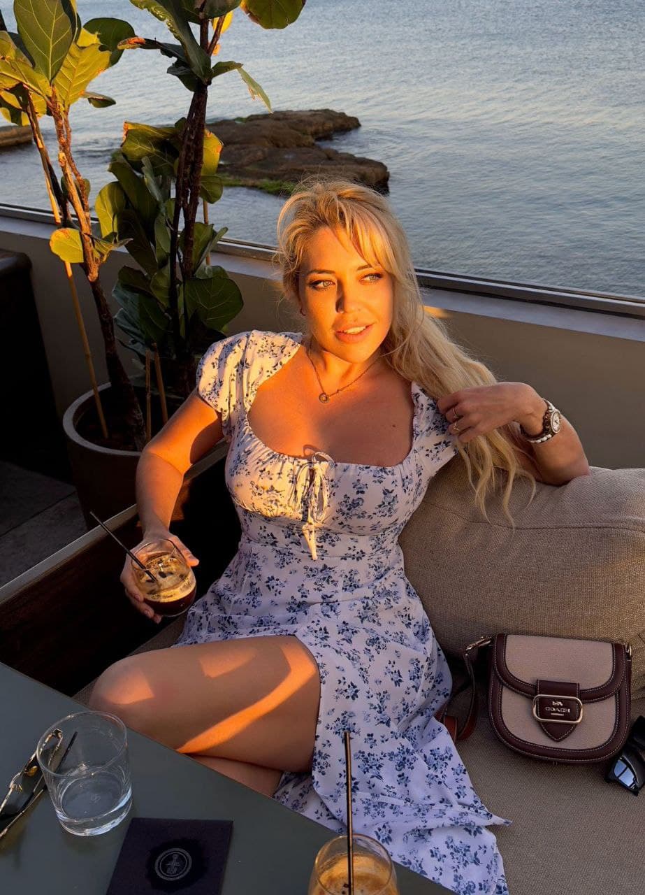 Anastasia Tilburg escort — foto 5
