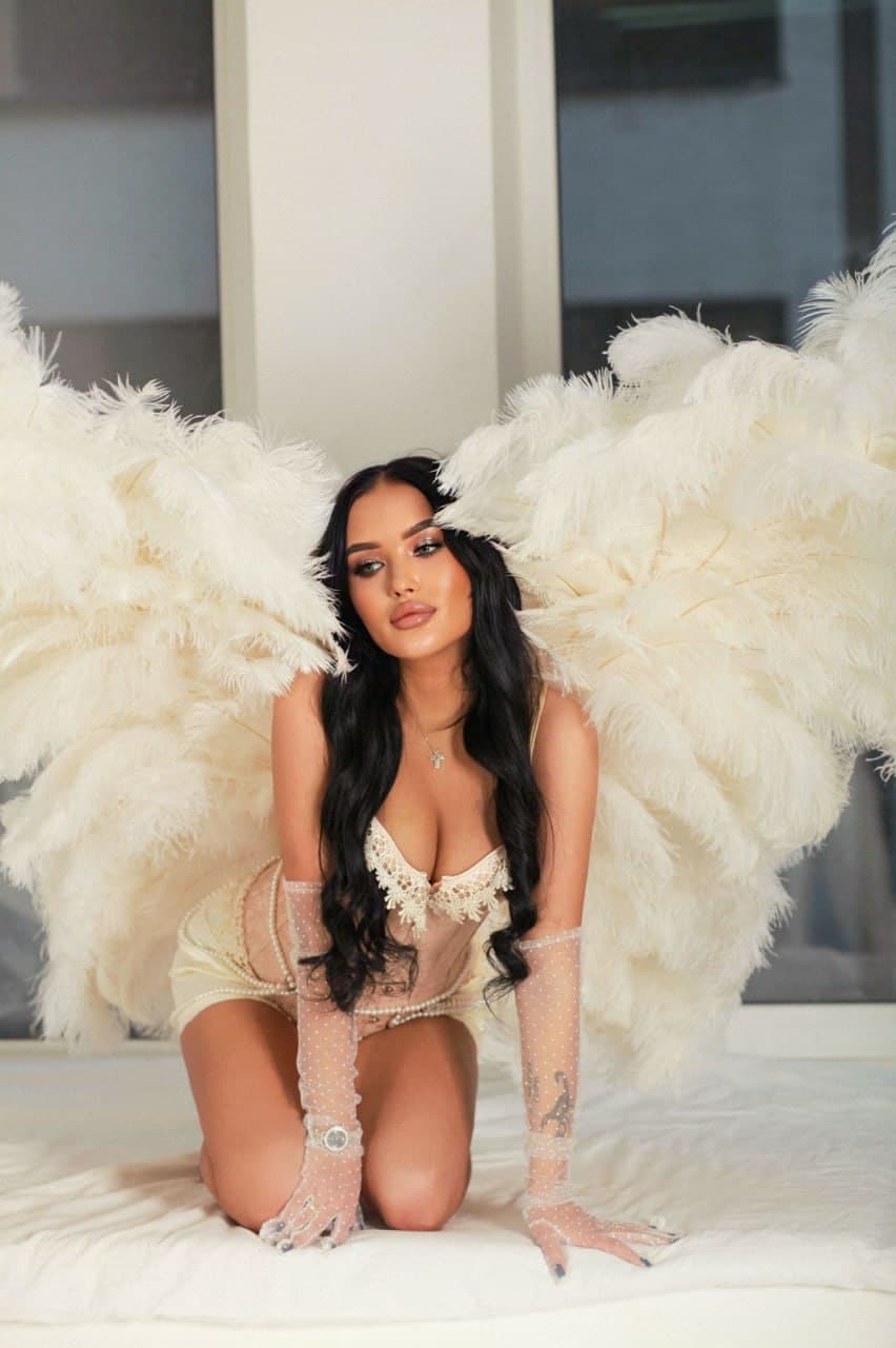 Escort Alika (Amsterdam) — afbeelding 8