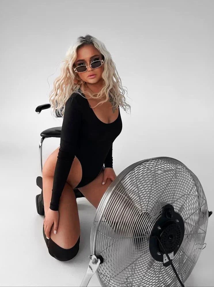 Escort Barbie (Amsterdam) — afbeelding 7