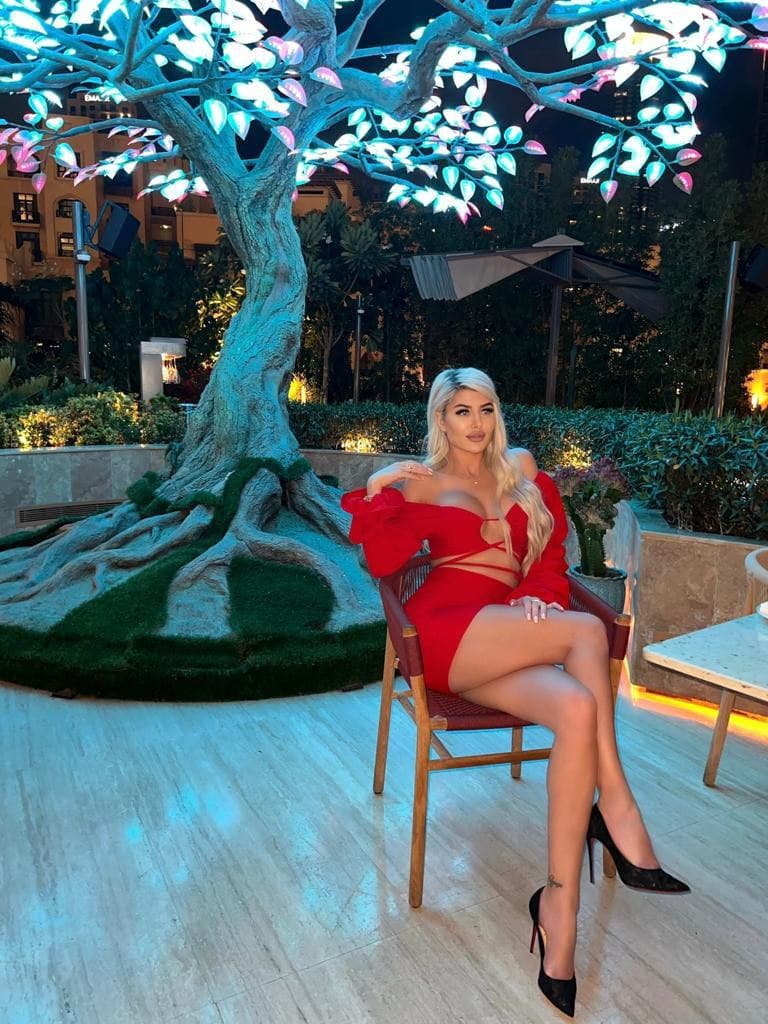 Escort Laura (Amsterdam) — afbeelding 5