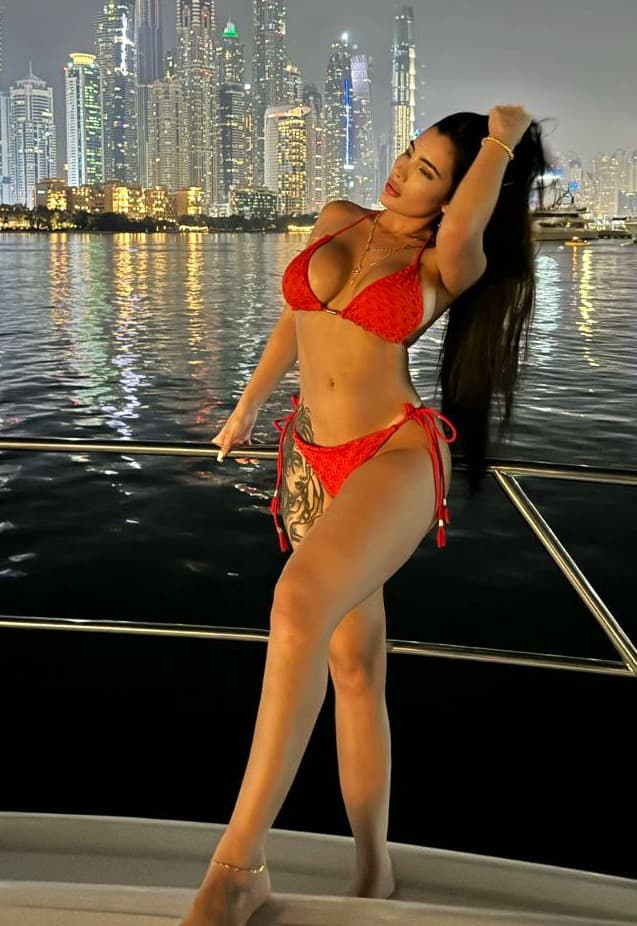 Karen Den Haag escort — foto 6