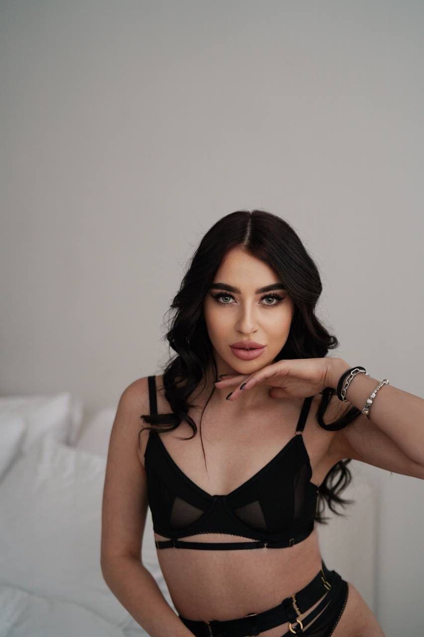 Eira — 25-jarige escort in Amsterdam