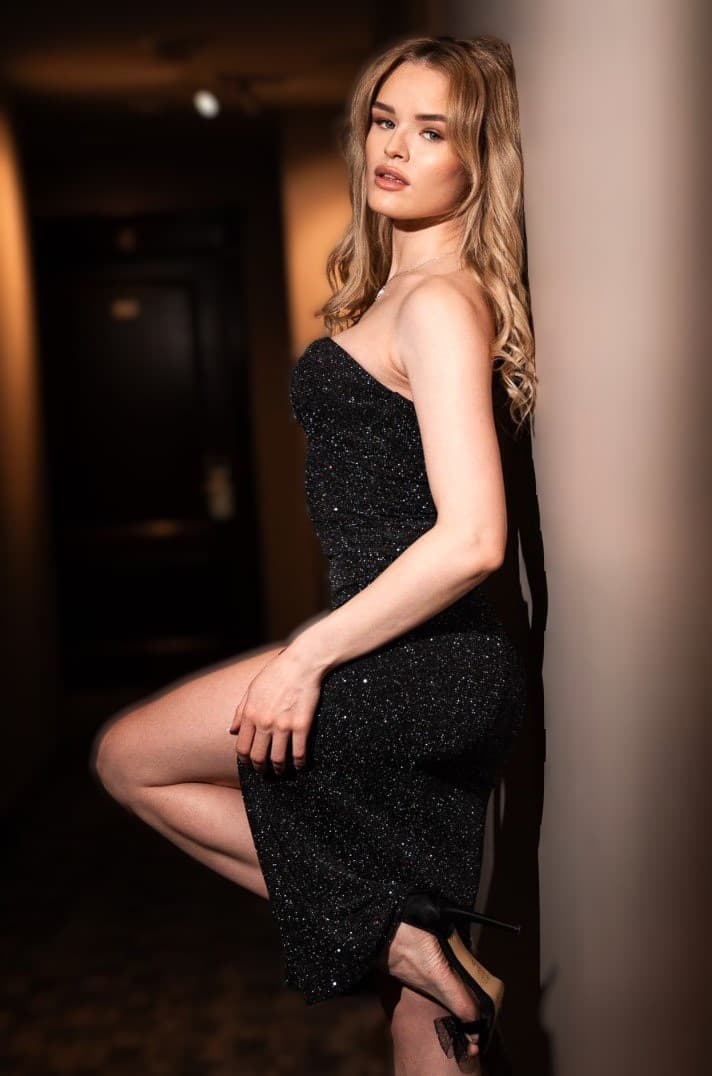 Alisia Breda escort — foto 4