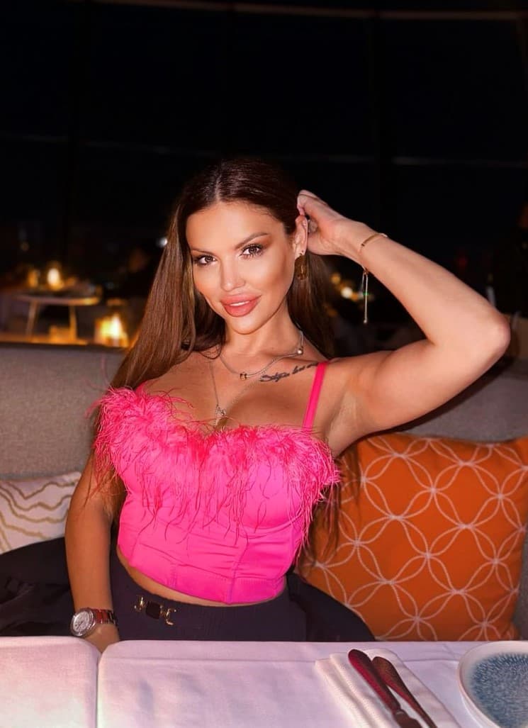 Elina — 30-jarige escort in Amsterdam