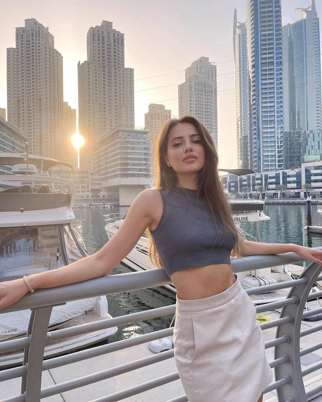 Harper (24) — portret in Amsterdam